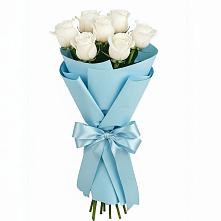 Букет 7 белых роз Проуд в Дубовской