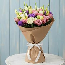 Букет цветов из:  Лизиантусы в Дубовской