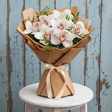 Букет цветов из:  Орхидеи и Розы в Дубовской