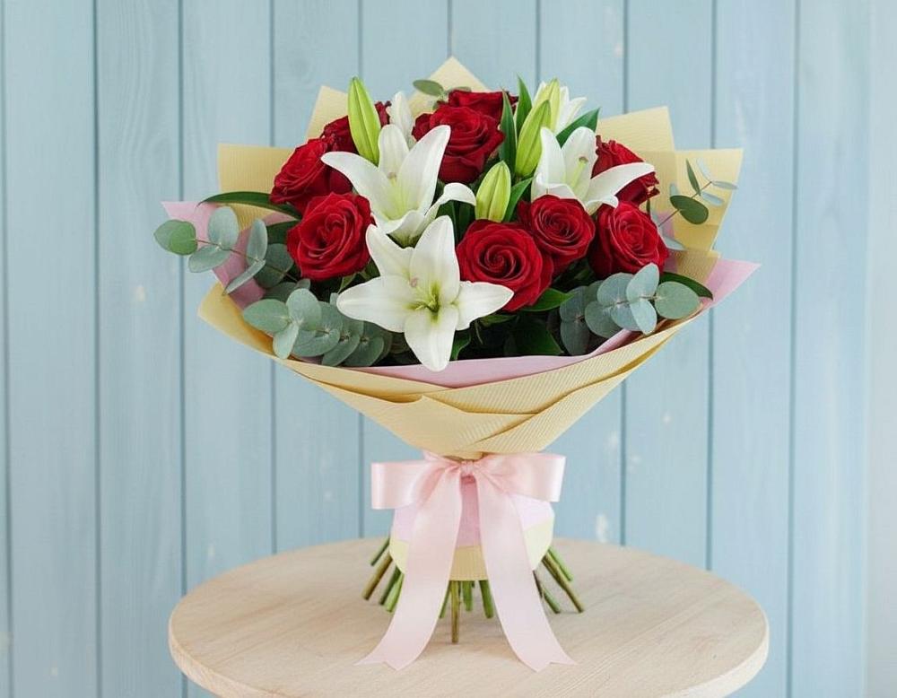 Букет цветов из: Лилии и Розы в Дубовской